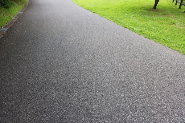 Tar And Chip Driveway Paving in Berkeley